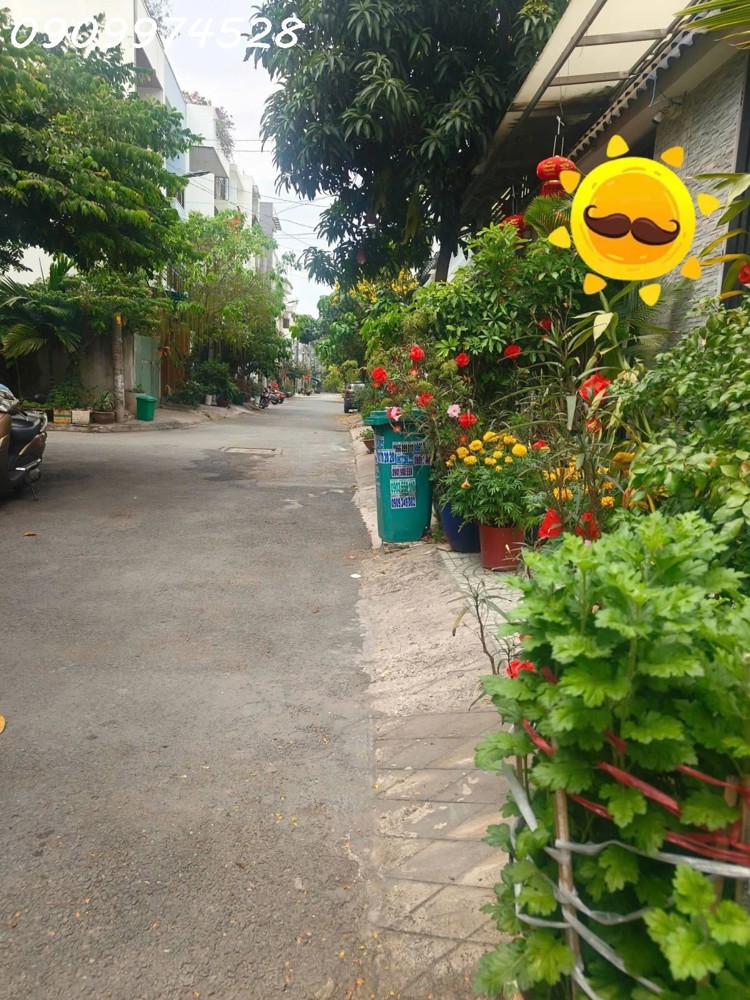 Nhà Phố 3 Tầng Hẻm 6M Sát Chợ Hiệp Bình Thủ Đức Sẵn Nguồn Thu Lớn, 67M2, Ngang 6M, Dài 11M, 8.5 Tỷ