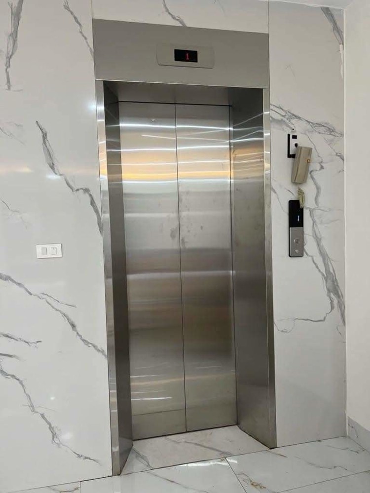 Cho Thuê Nhà, Thang Máy, 105M2_ 6T; Lạc Long Quân, Võ Chí Công -44 Tr