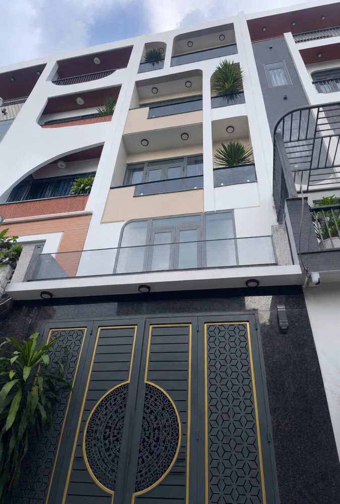 Siêu Phẩm 5 Tầng Full Nội Thất Đẹp - Ngay Hương Lộ 2 - Kết Nối Tên Lửa , Lê Văn Quới - Sổ Đẹp Vuông