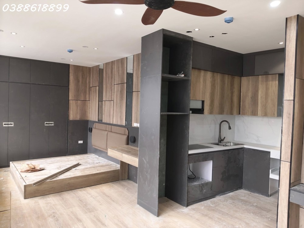 Bán Gấp Tòa Building 7 Tầng Thang Máy - 195M2 - 58Tỷ - Mặt Phố Trung Kính - Kinh Doanh Sầm Uất