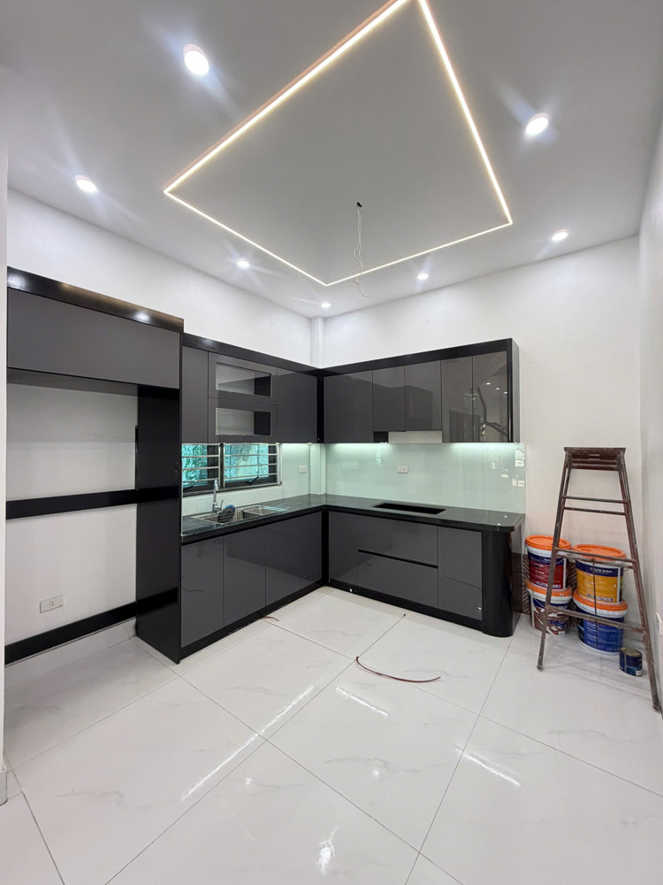 Bán Nhà Trần Lãm, Oto Tránh Nhau Nhà Mới Đẹp Hiện Đại 4 Tầng