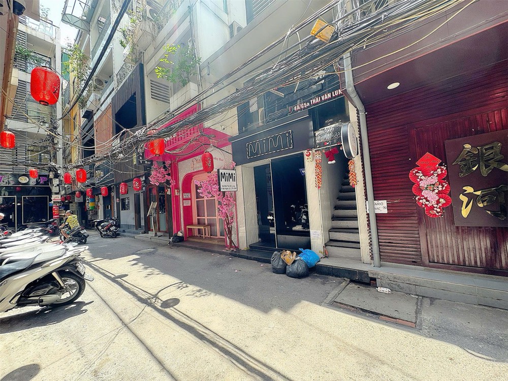 Chính Chủ Cần Bán Nhà Mặt Tiền Hẻm Xe Hơi Đường Thái Văn Lung, Quận 1 - Khu Hiếm Nhà Bán