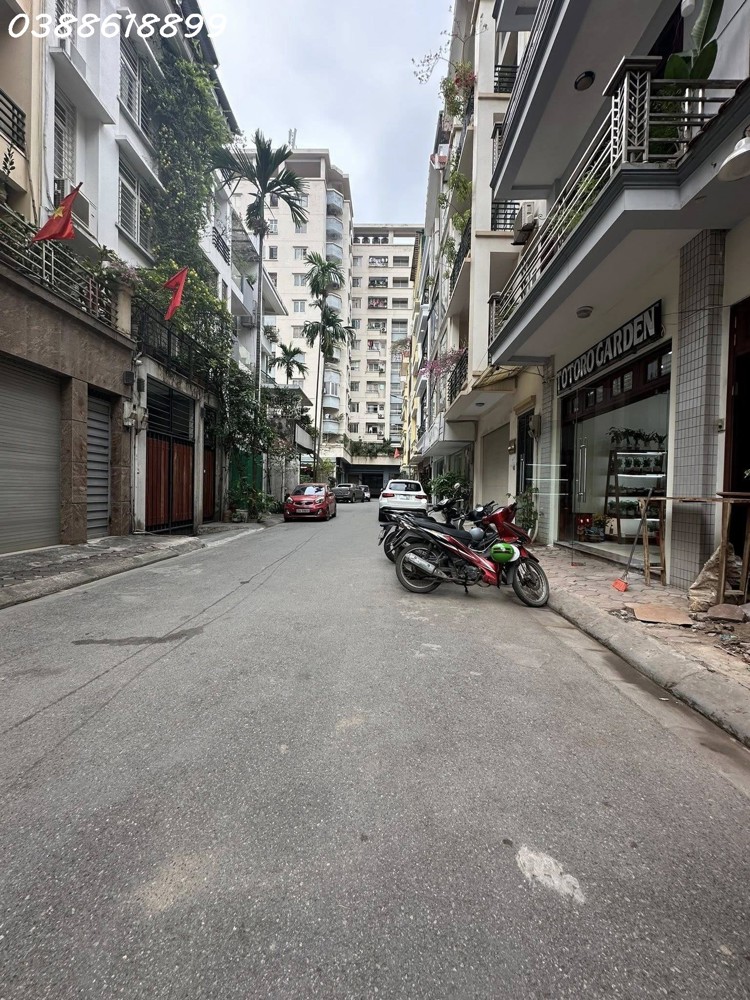 Bán Nhanh Phân Lô Trung Kính - 75M2 - View Vườn Hoa - Sát Mặt Phố - Vỉa Hè Ô Tô Tránh