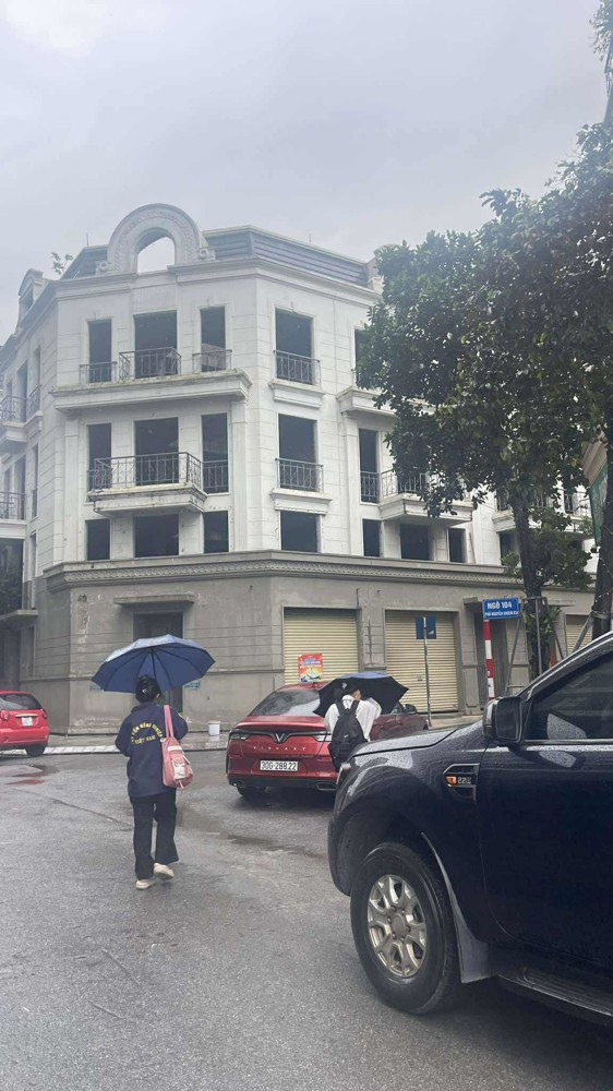 Chính Chủ Cần Bán Căn Shophouse Hải Phát - Gia Lâm, Dt 90 M2, Giá 21 Tỷ, Lh 0985865658