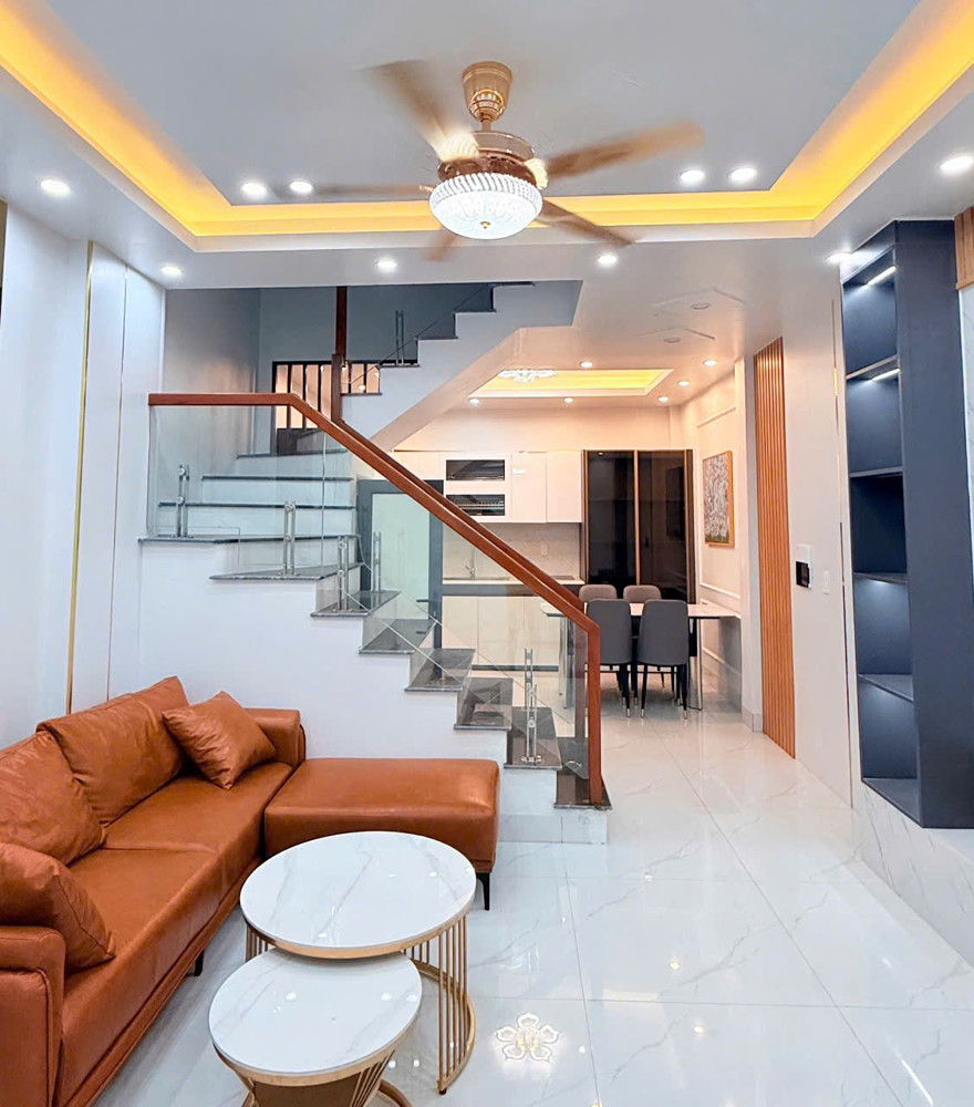 Còn Duy Nhất 1 Căn 3 Tầng Kì Bá Gần Chất Lượng Cao, Đẹp, Thoáng, Cách Mặt Đường Phan Bá Vành 15M