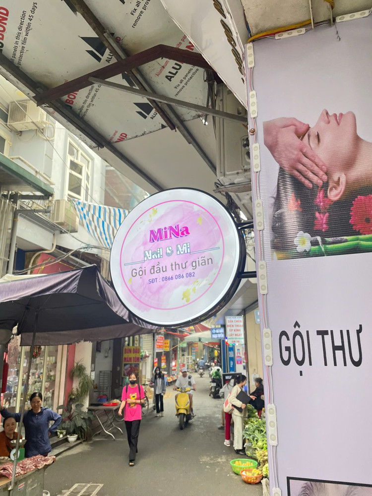 Sang Tiệm Nail Mi Gội Đầy Đủ Đồ Chỉ Việc Vào Làm Luôn Tại Mỹ Đình Hà Nội