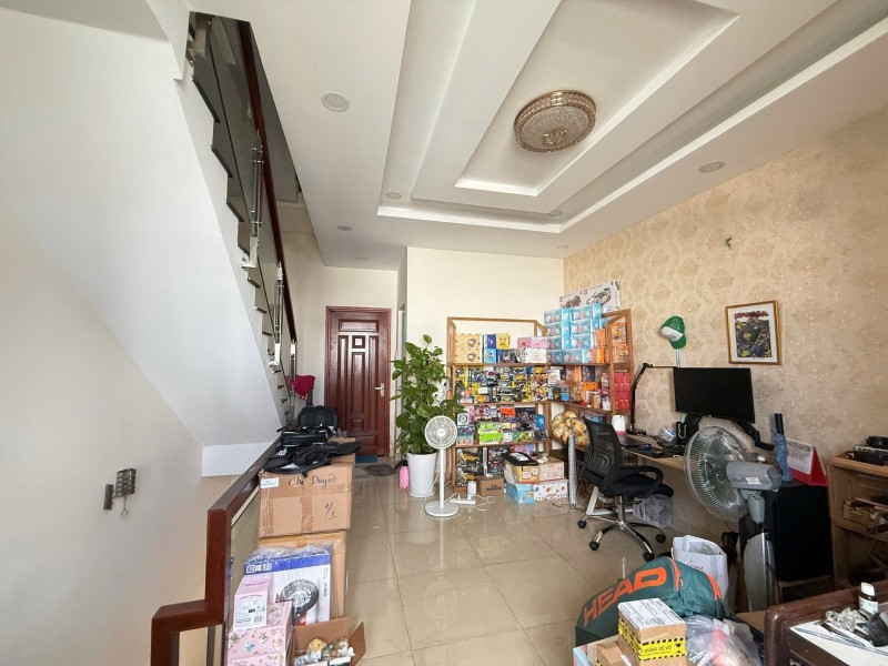 Bán Nhà Mặt Phố Đường Số 19, Hiệp Bình Chánh, Thủ Đức, Tp Hcm. Dt 54M2, 4 Tầng. Giá - 8.4 Tỷ