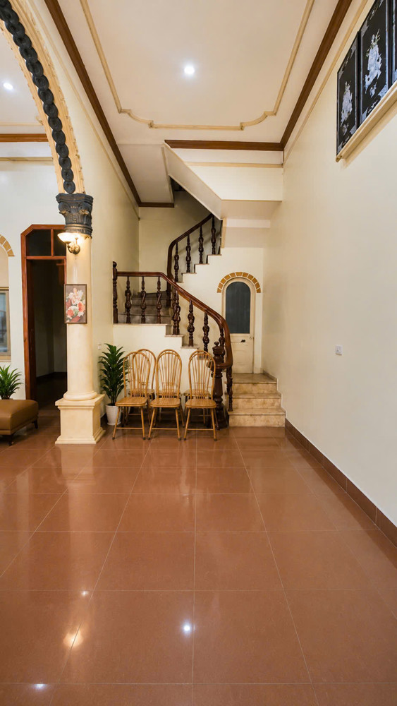 Cấn Bán Gấp Nhà 3 Tầng Sài Đồng 75M Hạ Chào Còn 7.5 Tỷ