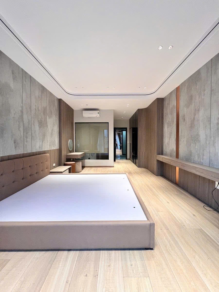 Bán Nhà Sài Đồng 53M 6 Tầng Mt4.2m Gara Ô Tô Kinh Doanh Giá 16 Tỷ