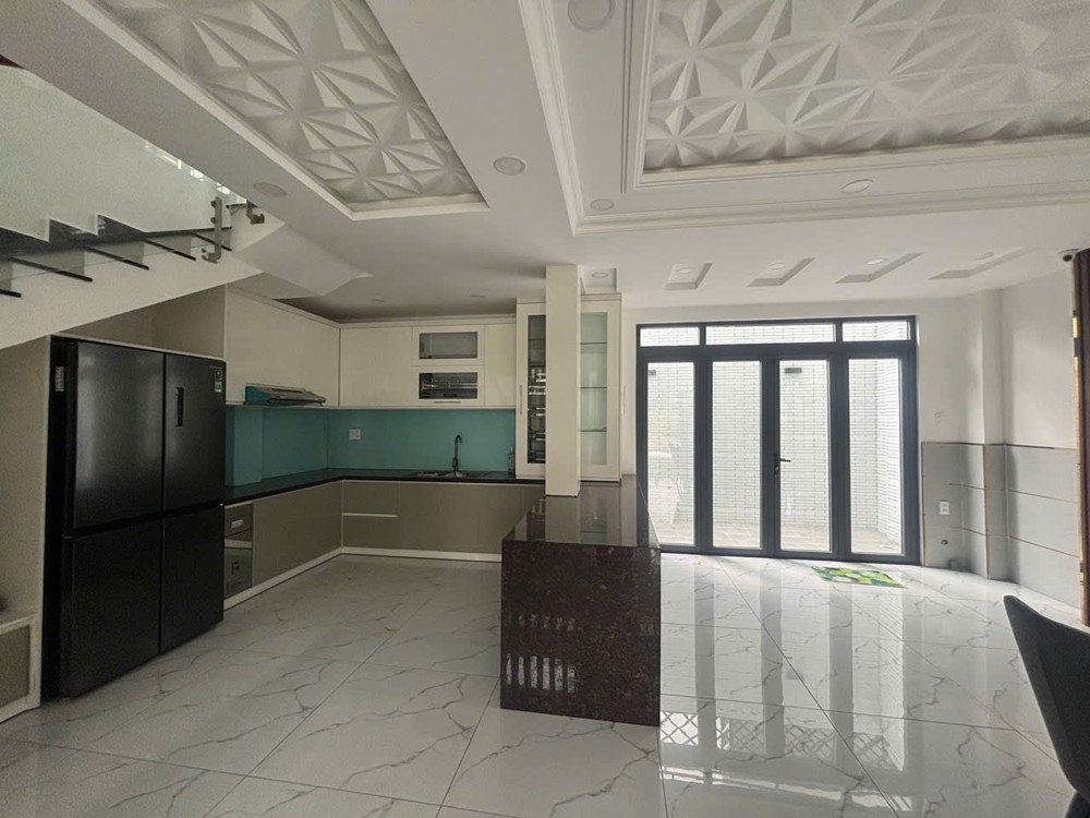 Nhà Mời Mt Nguyễn Văn Tạo Nhà Bè Ngang Khủng (7X14) 5 Tầng - 4Pn - 9,1 Tỷ . Sổ Hồng Riêng Hoàn