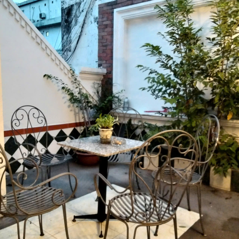 Sang Nhượng Tòa Nhà Căn Hộ Dịch Vụ + Quán Cafe/quán Ăn – Quận Phú Nhuận