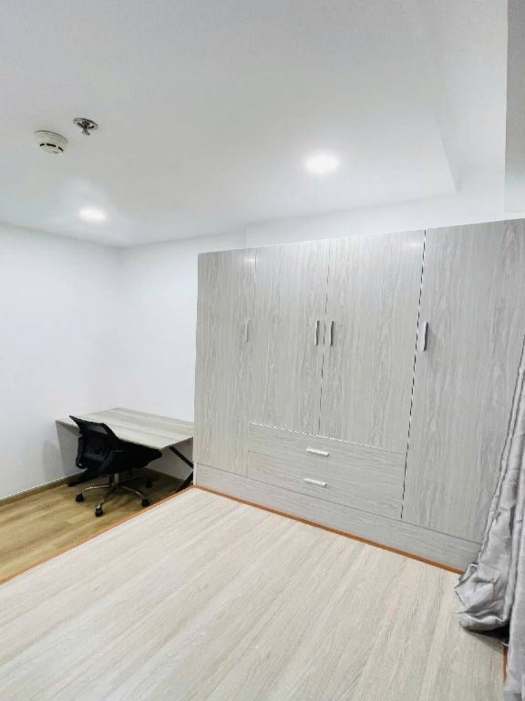 T2387* Căn Hộ Bcons Garden Xách Vali Vào Ở