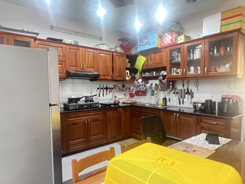 Bán Nhà Mặt Phố Đường 263, Tăng Nhơn Phú A, Thủ Đức, Tp Hcm. Dt 85M2, 4 Tầng. Giá 7.2 Tỷ, Shr