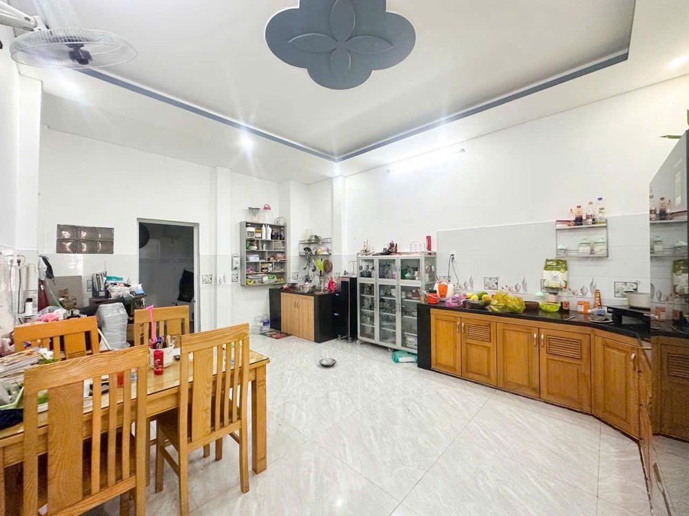 Nhà Hẻm Thông Thoáng Đào Tông Nguyên, Khu Dân Trí Cao, 6.25 Tỷ