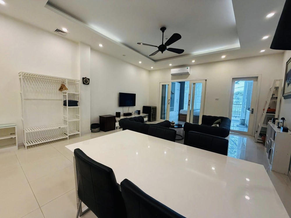 Đẳng Cấp Mặt Phố Nghĩa Tân, Cầu Giấy 60M 8 Tầng Kinh Doanh Vô Địch, 38 Tỷ