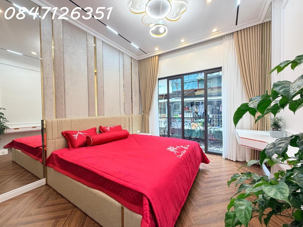 Phân Lô Ô Tô Hoàng Quốc Việt 55M 6T Thang Máy Mới Cứng, Nhỉnh 25 Tỷ