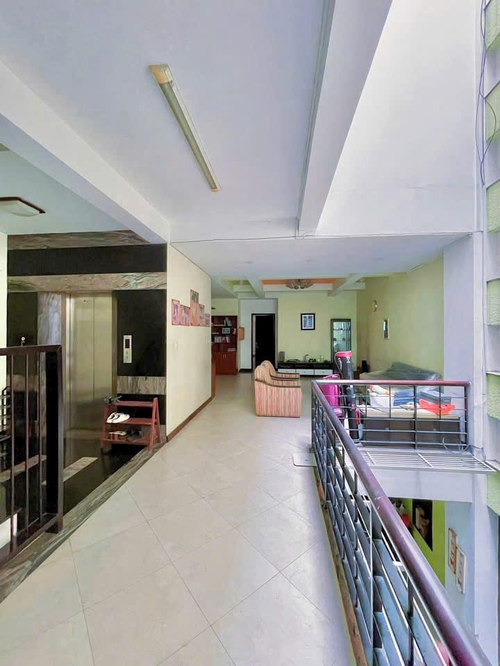 Toà Nhà Mặt Tiền Hà Huy Giáp – 5 Tầng Bề Thế – Giá Trị Khai Thác Cực Cao