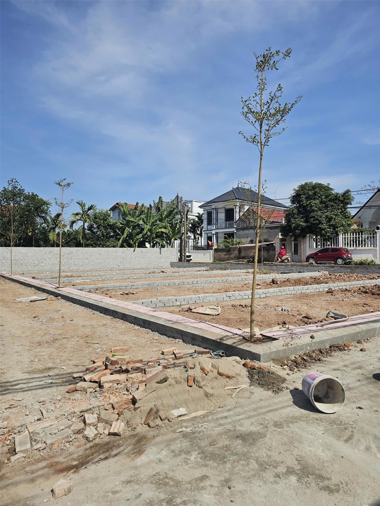 Cần Bán Lô Đất Bãi Dài 95M² Nhỉnh 4Tỷ Sát Xanh Villas, Metro 05 Xây Ở, Kinh Doanh Đều Đỉnh