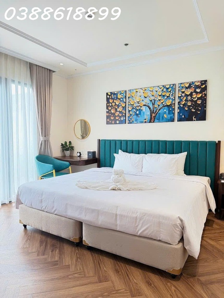 Cực Vip, Tòa Khách Sạn 4 Sao Mặt Phố Trần Thái Tông - Cầu Giấy - 1 Hầm 9 Nổi - Dt 400 Tr/tháng