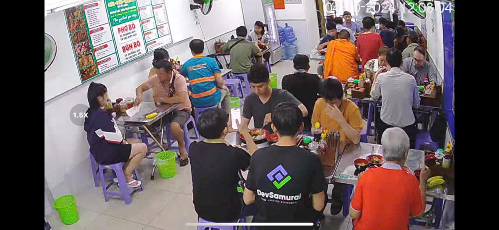 Sang Quán Cơm Máy Lạnh Vp – Gần Nhiều Toà Vp Cty , Ngân Hàng Và Căn Hộ Cao Cấp, Doanh Thu 10 – 11