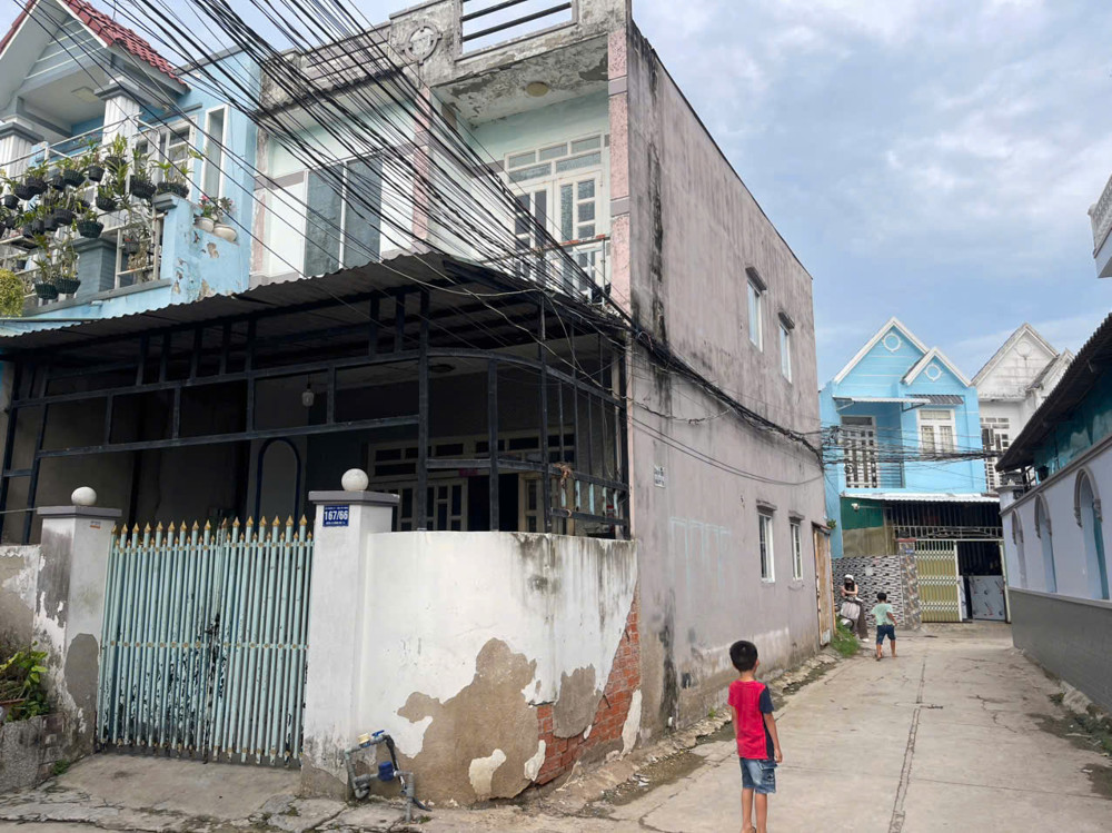 Chính Chủ Bán Nhà Góc 2 Mt Hẻm 6M Đường Đt 14 , X. Phước Lý , Dt : 5M X 16M , 1 Trệt 1 Lầu , 2 Pn