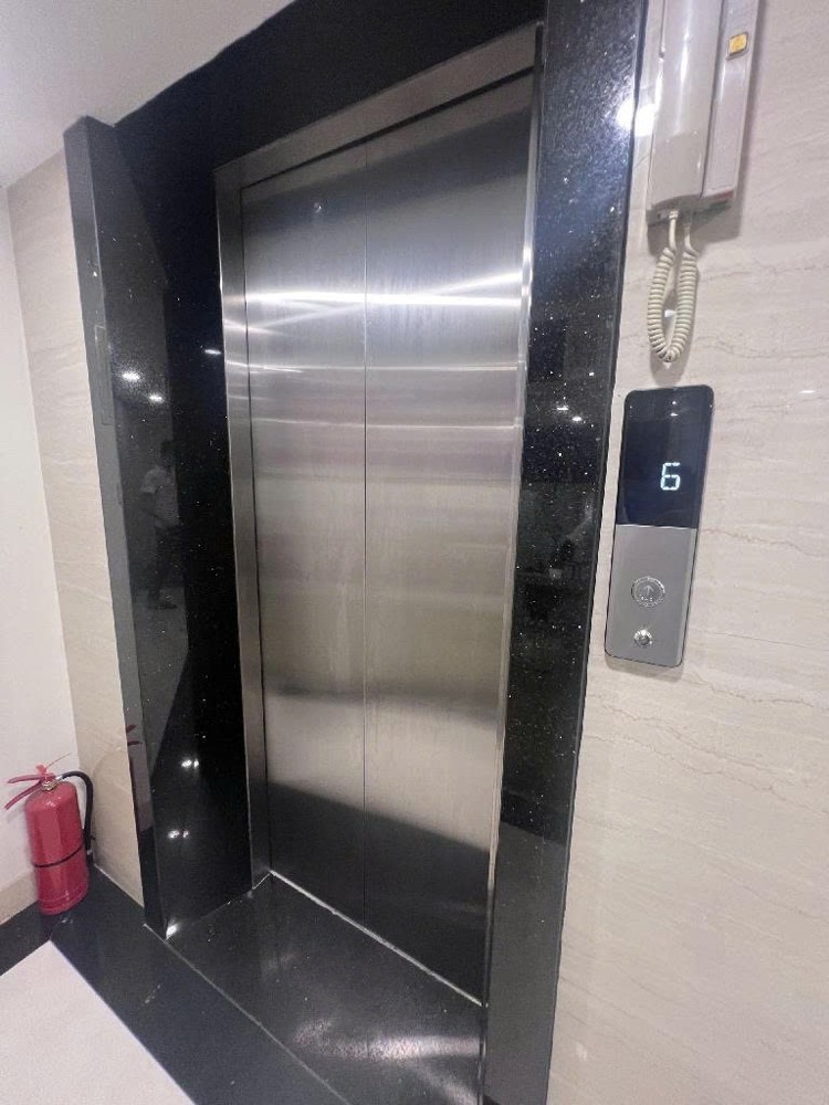 Nhà Tôi Cho Thuê Nhà, 135M2- 7T, Trần Quốc Hoàn, Phạm Tuấn Tài -75 Tr