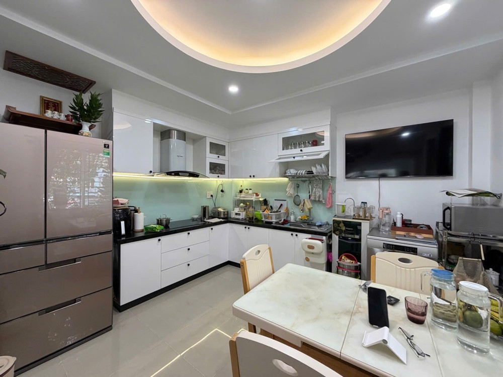 5 Tầng Lô Góc - Hẻm Nhựa 5M Xe Hơi Thông, Ngủ Cạnh Nhà - Thích Quảng Đức, T.t Phú Nhuận - Nhĩnh 9
