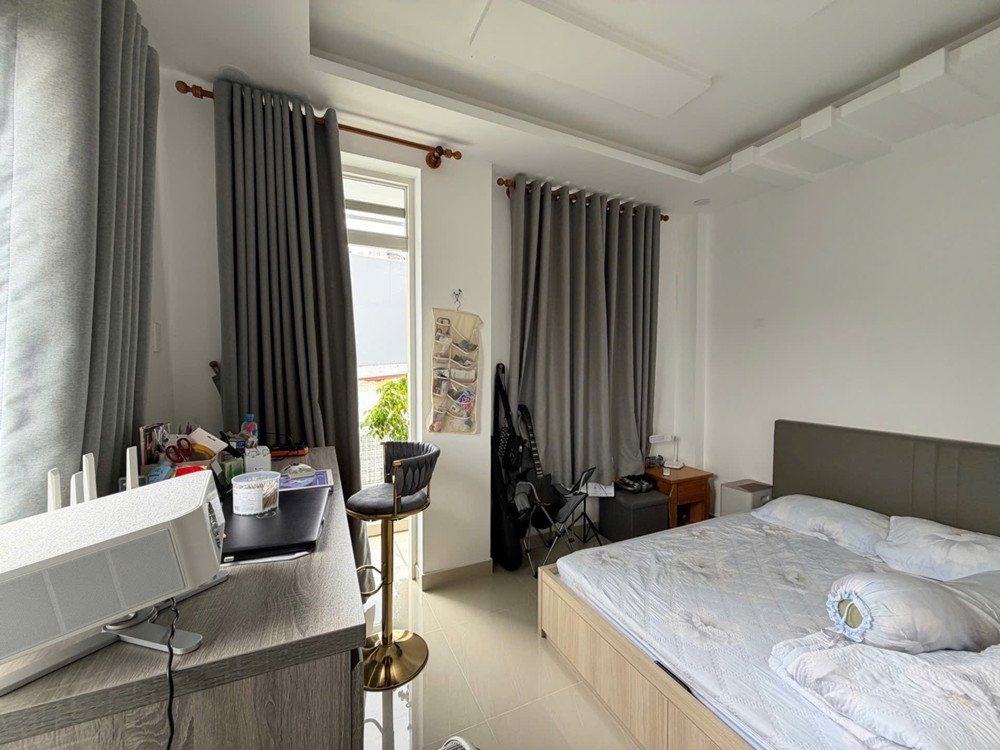 5 Tầng Lô Góc - Hẻm Nhựa 5M Xe Hơi Thông, Ngủ Cạnh Nhà - Thích Quảng Đức, T.t Phú Nhuận - Nhĩnh 9