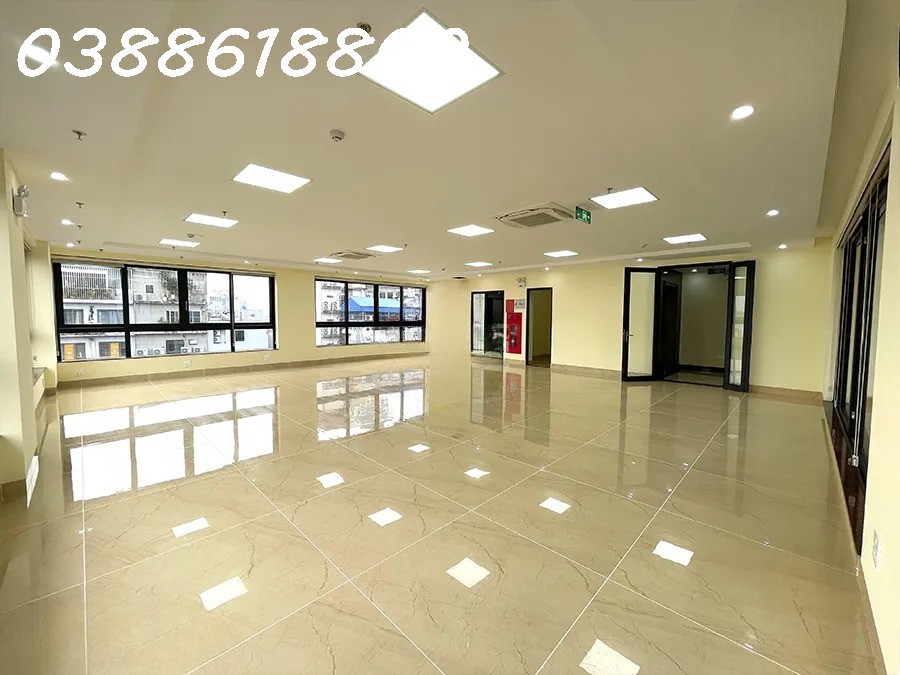 Hạ Chào 15 Tỷ Bán Nhanh Building Mp Hoàng Văn Thái - Mặt Tiền12m - Dt 300 Tr/th