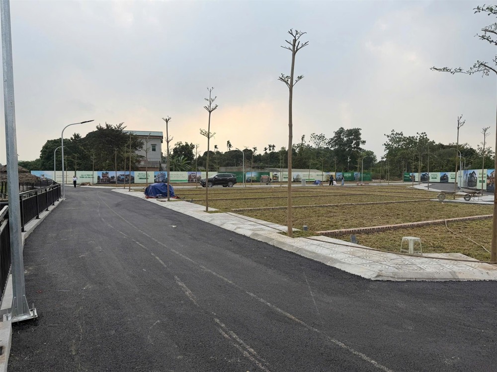 Hiếm View Hồ Đồng Trạng 100M Nhỉnh 3Tỷ Đường 2 Ôtô Vòng Quanh Gần Đh Fpt, Đhqg Hn Ql21
