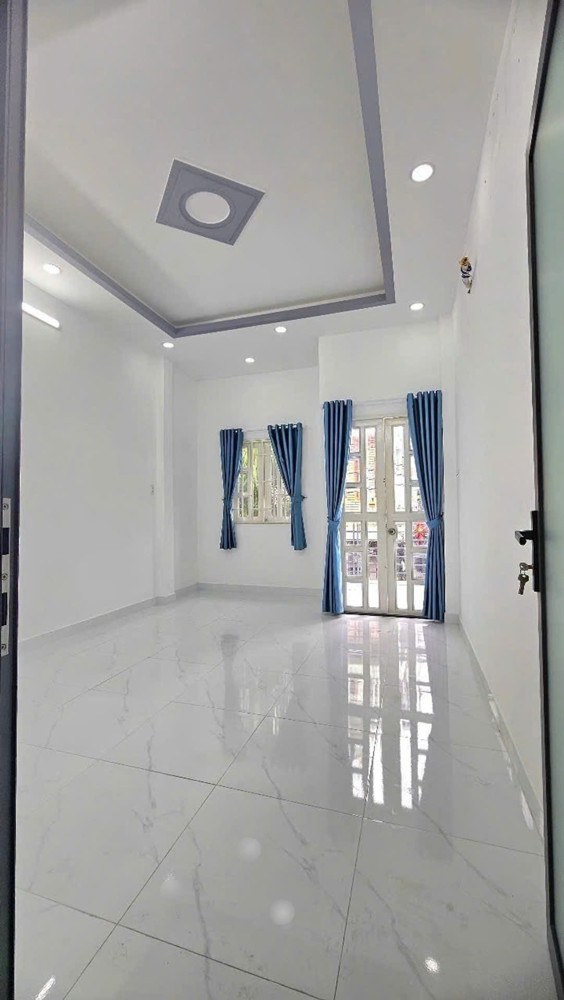 Bán Nhà Mặt Tiền Kd Ngay Trường Tiểu Học Bình Long - Dtsd100m2 - 2 Tầng - 5.4 Tỷ(tl)