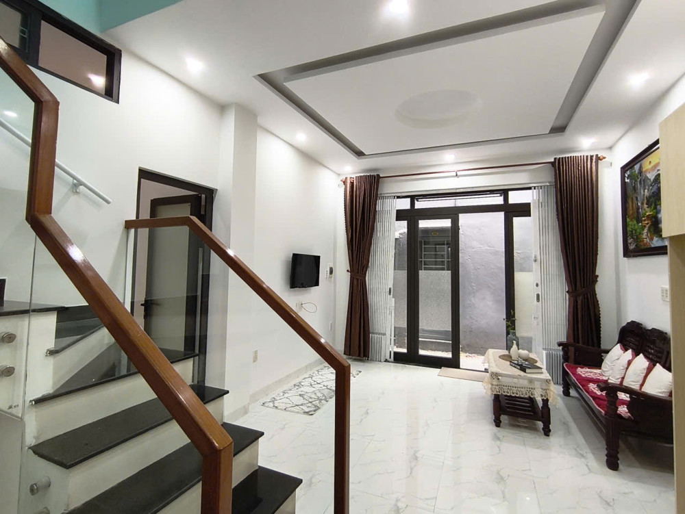 ► Nhà Kiệt Phạm Văn Nghị, Gần Hoàn Mỹ, 40M2, 2 Tầng Đúc, 3Pn, Ở Ngay, 3.X Tỷ