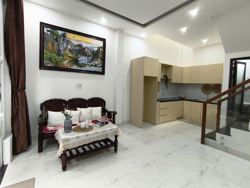 ► Nhà Kiệt Phạm Văn Nghị, Gần Hoàn Mỹ, 40M2, 2 Tầng Đúc, 3Pn, Ở Ngay, 3.X Tỷ