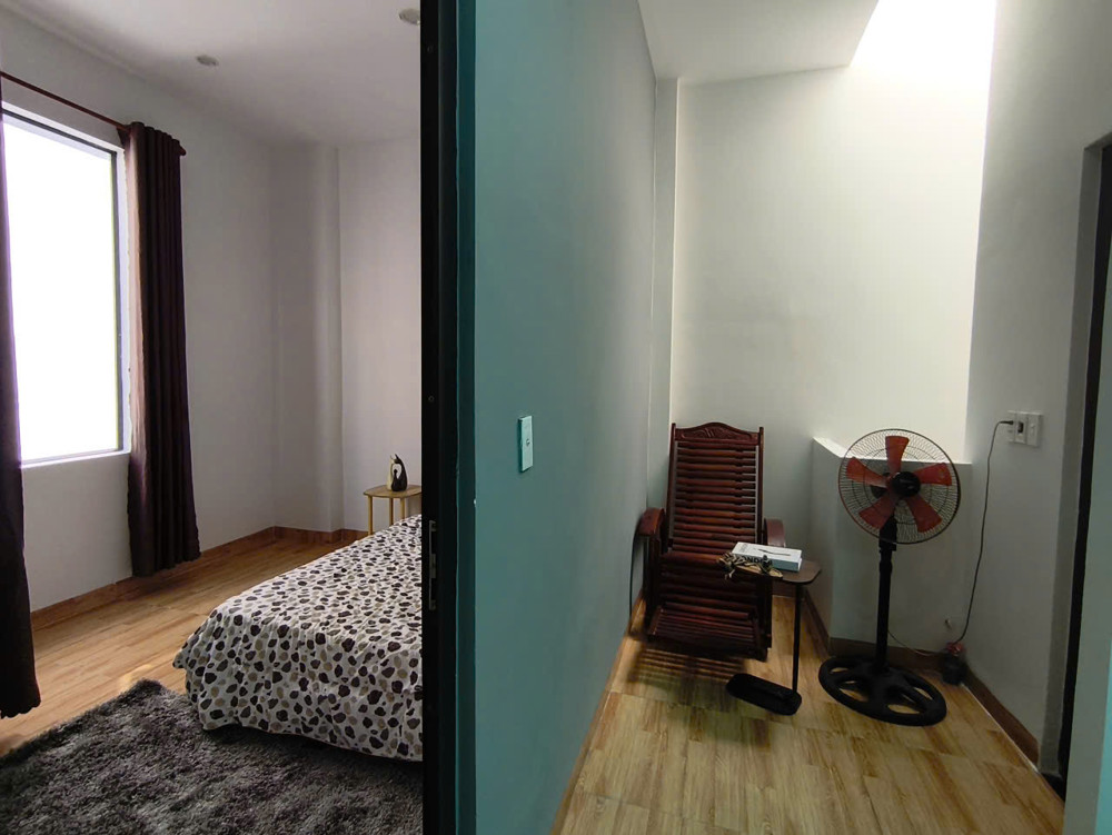 ► Nhà Kiệt Phạm Văn Nghị, Gần Hoàn Mỹ, 40M2, 2 Tầng Đúc, 3Pn, Ở Ngay, 3.X Tỷ