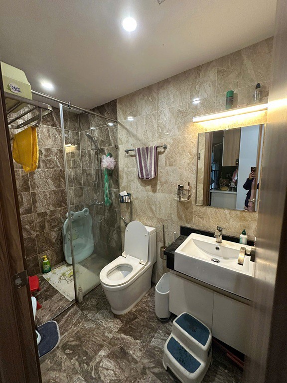 Căn Hộ Full Tiện Ích- Giá Tốt Chính Chủ Bán Căn Hộ 3Pn 2Vs Sky Central 176 Định Công, Hn