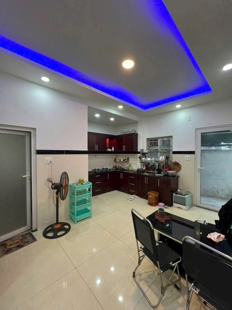 H2404 Shophouse Cư Xá 26/3 Vừa Ở Vừa Kinh Doanh Đỉnh!