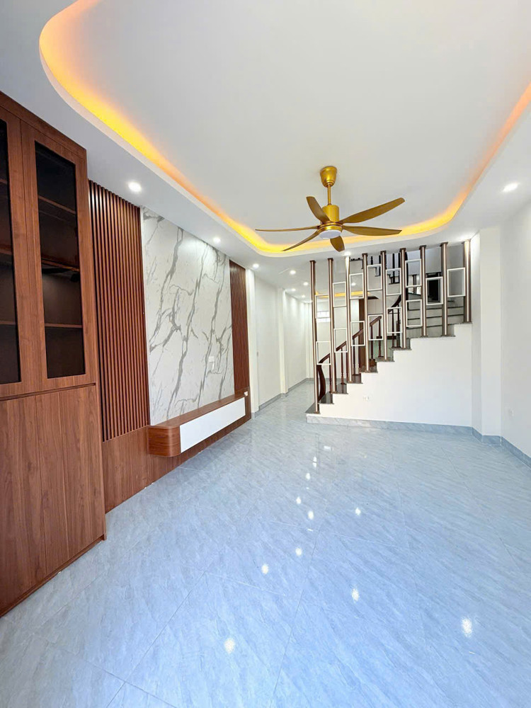 Cần Tiền – Cắt Lỗ Ra Gấp Nhà 3 Tầng Hiệp Thuận - Gần Cầu Phùng - Chỉ Hơn 3 Tỷ