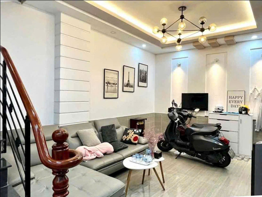 Sát Mặt Tiền Phan Đăng Lưu - Trung Tâm Phú Nhuận - 45M2 (4.1 X 10.5) - 4 Tầng (4Pn) - Nhĩnh 8 T.ỉ