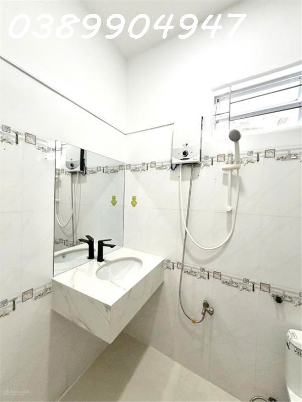 Nhà New 2 Tầng, Ôm Góc Khá Rộng_ Hẻm Cao Văn Bé ] Cách Biển Hòn Chồng 500M Giá Mềm: 3,350 Tỷ