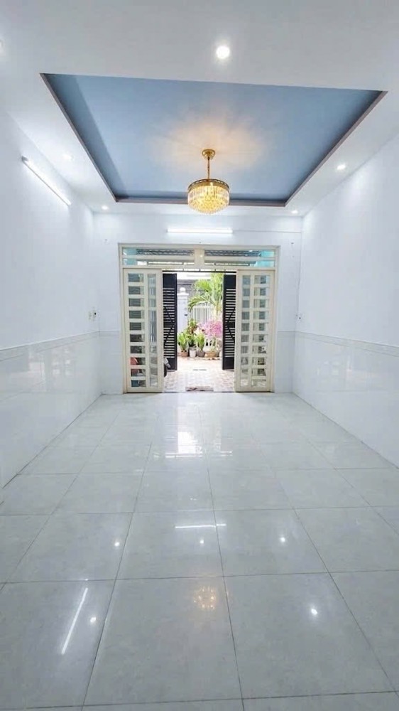 Nhà Sát Mặt Tiền 3Tầng - Hxt - Bình Tân Đs - Kế Đường 26 Tháng 3 - 4X14m - Hơn 6Tỉ Xíu
