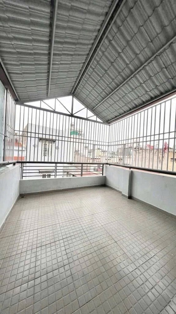 Nhà Sát Mặt Tiền 3Tầng - Hxt - Bình Tân Đs - Kế Đường 26 Tháng 3 - 4X14m - Hơn 6Tỉ Xíu