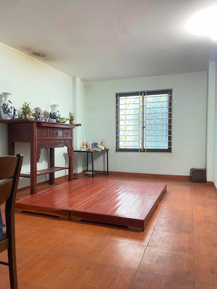 Giảm Chào 1 Tỷ - Bán Nhà Du Nội ( Đông Anh) - Nhà 3 Tầng Dân Xây - 30M Ra Đường Ô Tô Tránh- 42M