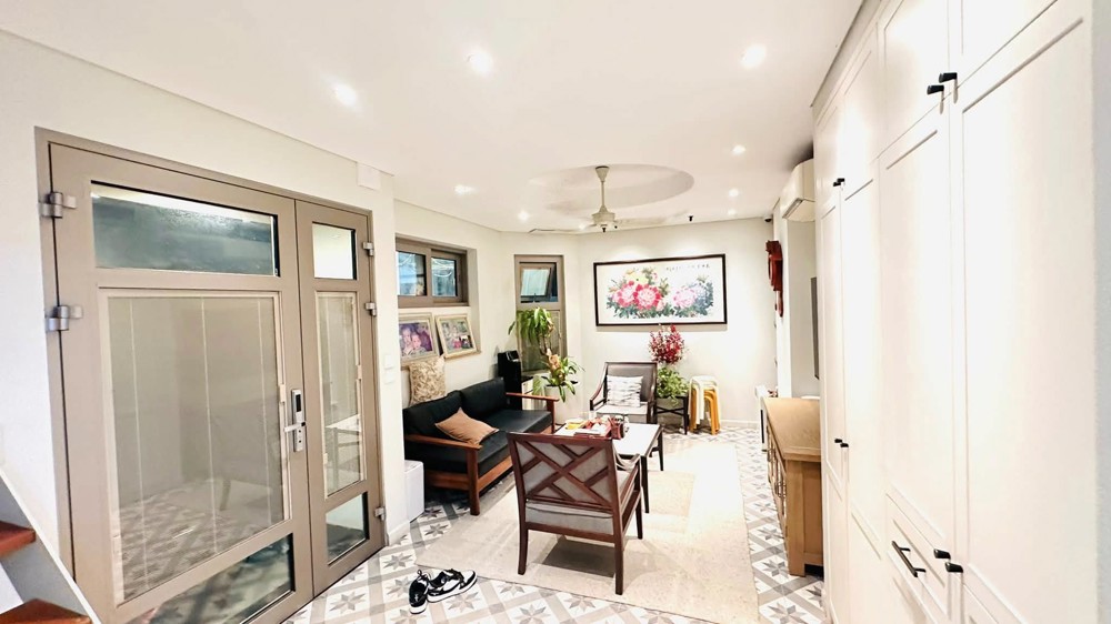Một Căn Duy Nhất Tầm Tài Chính 11 Tỷ 32M 6T Thang Máy Phố Hào Nam Lô Góc Gần Ô Tô Nhà Đẹp Full Nội