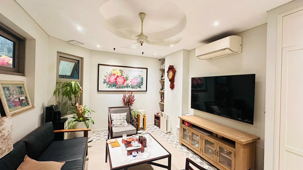 Một Căn Duy Nhất Tầm Tài Chính 11 Tỷ 32M 6T Thang Máy Phố Hào Nam Lô Góc Gần Ô Tô Nhà Đẹp Full Nội