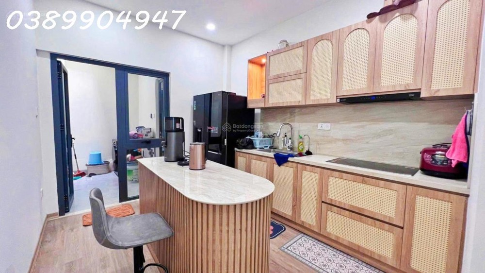Nhà Xinh Hẻm Đoàn Trần Nghiệp _ Mua Vào Ở Ngay Cách Biển Hòn Chồng: 400M Hẻm Xe Ba Gác Giá : 4,5 Tỷ