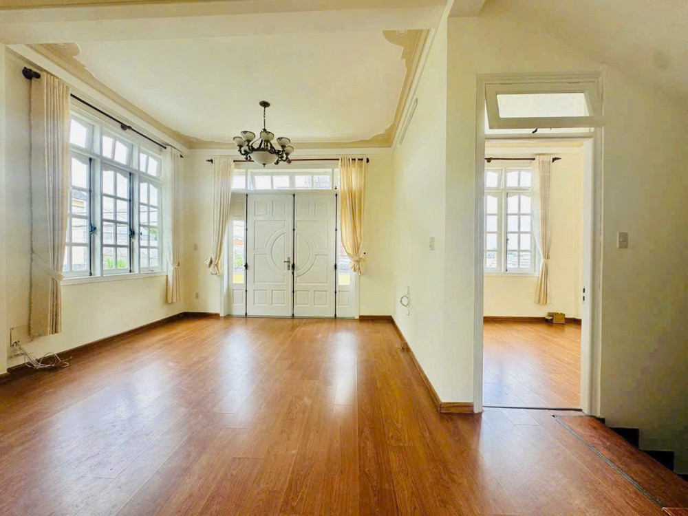 Chủ Gửi Bán Gấp – Biệt Thự Trần Đại Nghĩa Trung Tâm Phố Núi – Hạ Sâu Còn 7 Tỷ 2