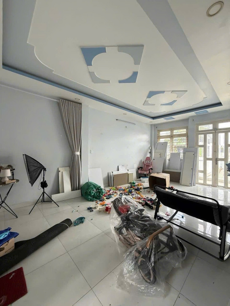Bán Nhà 822/ Hương Lộ 2, Bình Tân - Đường Nhựa 6.5M - Kinh Doanh - Ngang Gần 8M - 11.7 Tỷ