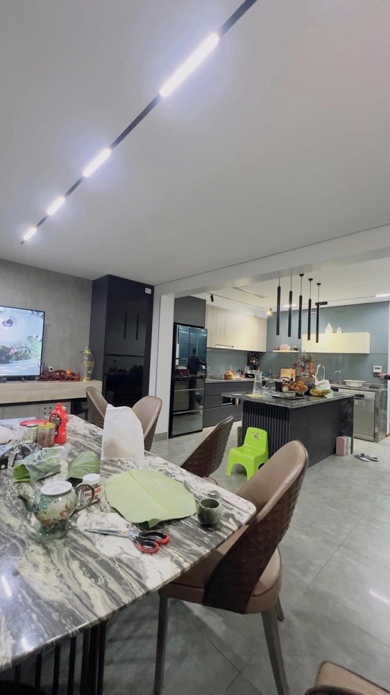 Cần Bán Lk Kđt Ngân Hà Vạn Phúc, 6Tầng Thang Máy, Oto Tránh, Vỉa Hè, Kinh Doanh, 33.X Tỷ
