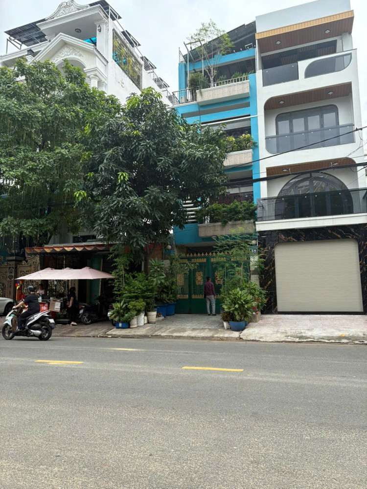 Bán Nhà Mặt Tiền Đất Vàng Tên Lửa Khu Kinh Doanh Buôn Bán Ngày Đêm - Quận Bình Tân - 90M2 - Giá