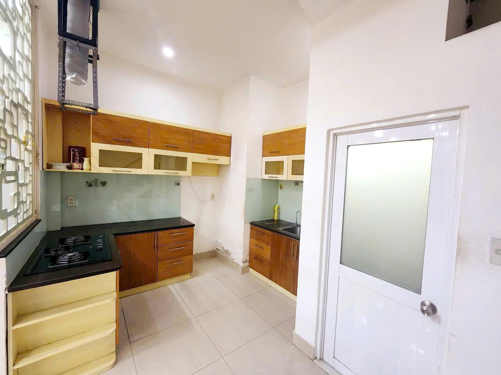 Nhà 5*10M 2Lầu/st Hẻm 125 Nguyễn Thị Tần P1q8 Gần Cầu Chữ Y